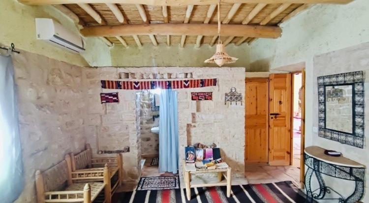 스탠다드 트리플 룸, Kasbah Dar Talouste