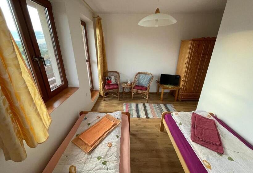 标准间, Relax Mariánka