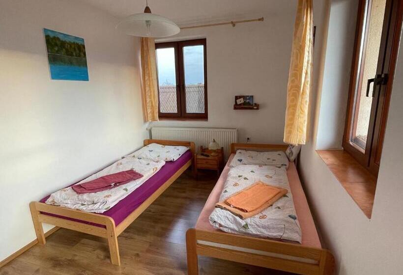 标准间, Relax Mariánka