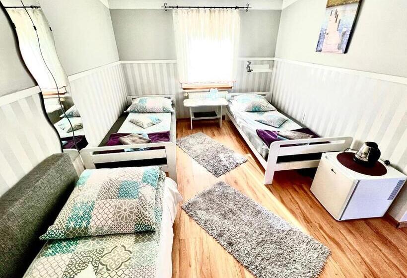 اتاق استاندارد سه نفره, Ziołowa Dolina