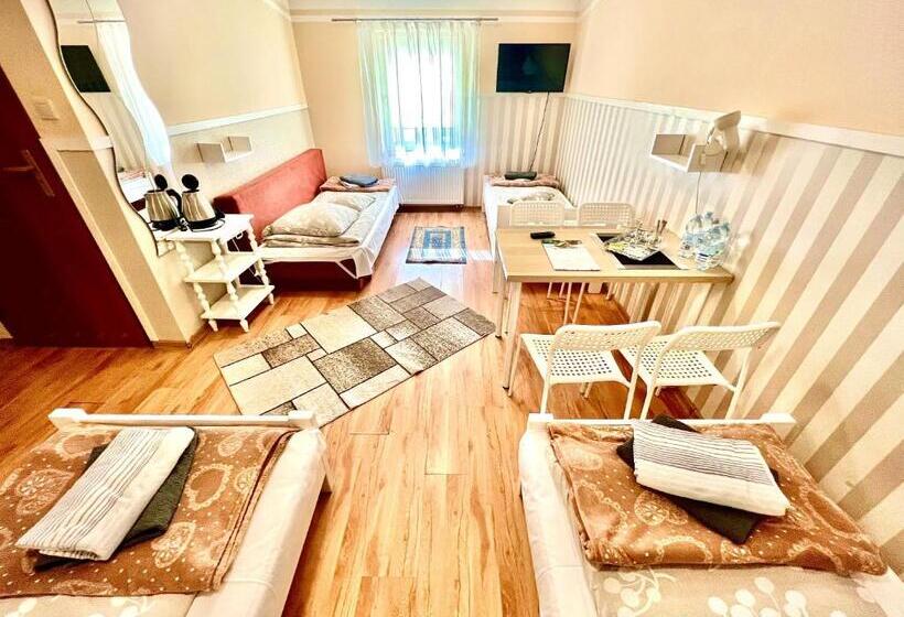 اتاق استاندارد چهار تخته, Ziołowa Dolina