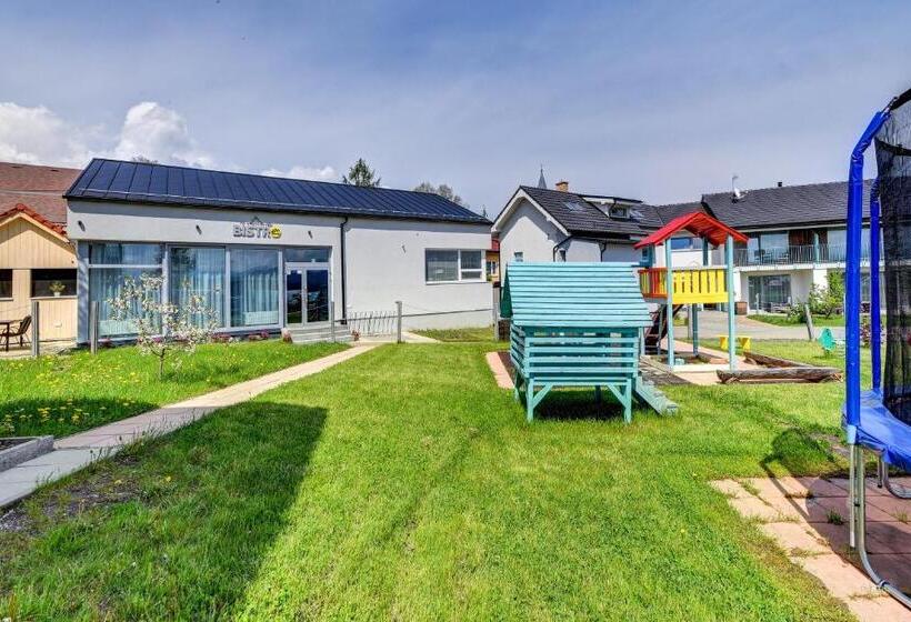 Номер Стандарт Трехместный, Penzión čerešňový Sad & Wellness