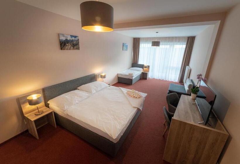 Номер Стандарт Трехместный, Penzión čerešňový Sad & Wellness