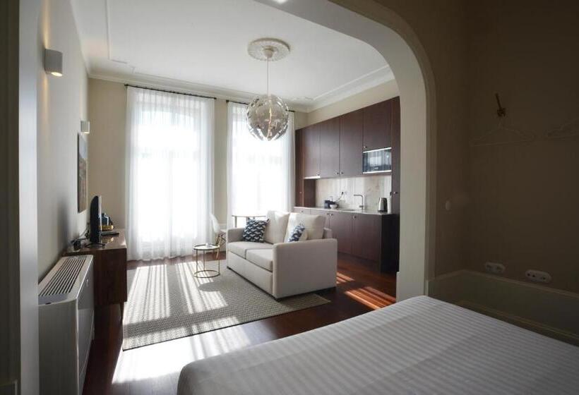 آپارتمان لوکس 1 خوابه, Youropo   Market