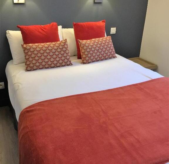 חדר בסיסי, Ar Terra Nova