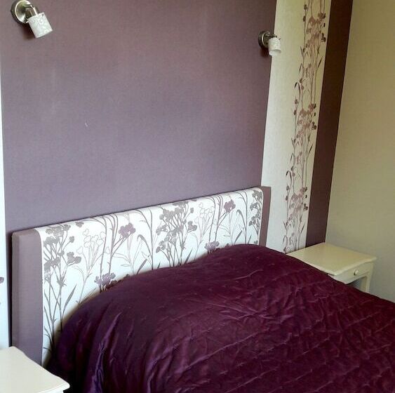 スタンダードルーム, Au Puits Enchanté