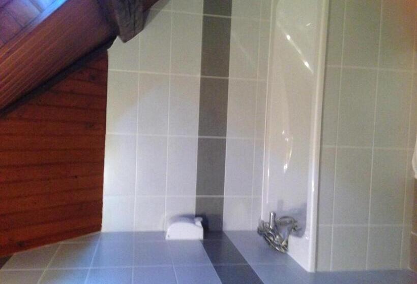 Номер Стандарт Трехместный, Logis Auberge De La Plaine