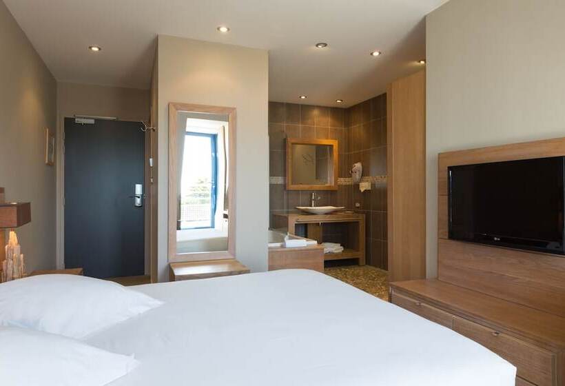 Номер Стандарт Вид на Море, Hostellerie De La Pointe Saint Mathieu   Spa & Restaurant