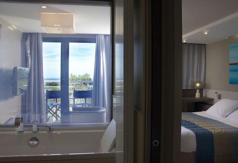 수피리어 룸 바다 전망, Hostellerie De La Pointe Saint Mathieu   Spa & Restaurant