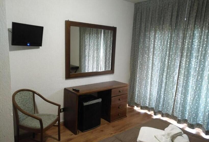 スタンダード４人部屋, I Larici