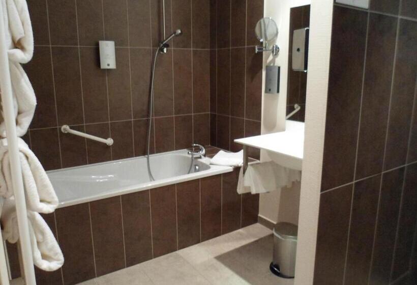 スタンダードルーム, Logis Hôtel Des Deux Forts