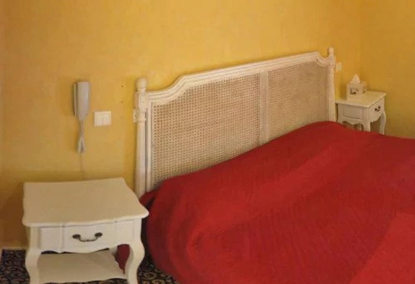 スタンダードトリプルルーム, Logis Le Bretagne