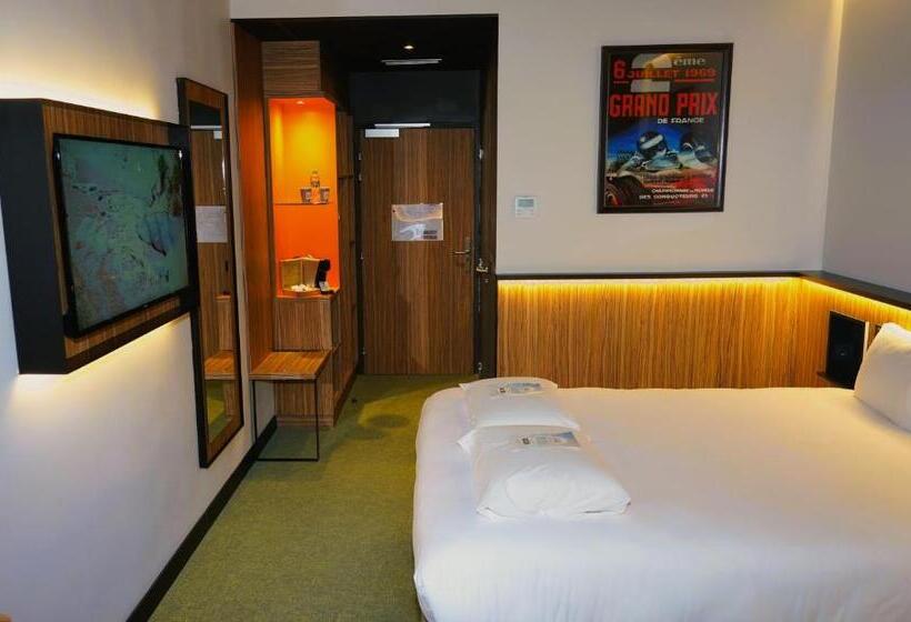 غرفة قياسية, Kyriad Clermont Ferrand Nord  Riom