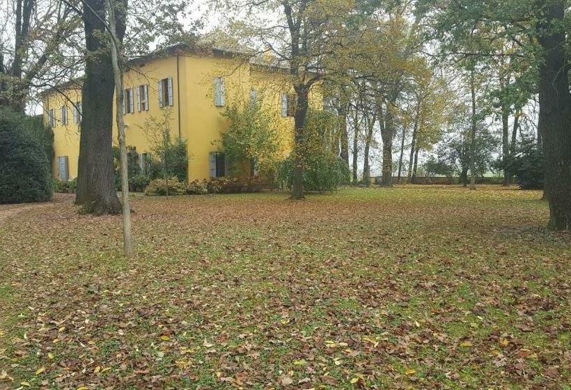 Chambre Standard Lit King Size, Villa Ghia