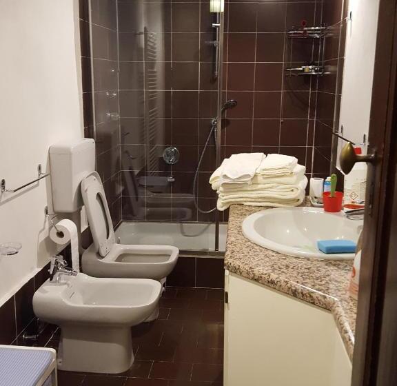 Chambre Standard Lit King Size, Villa Ghia