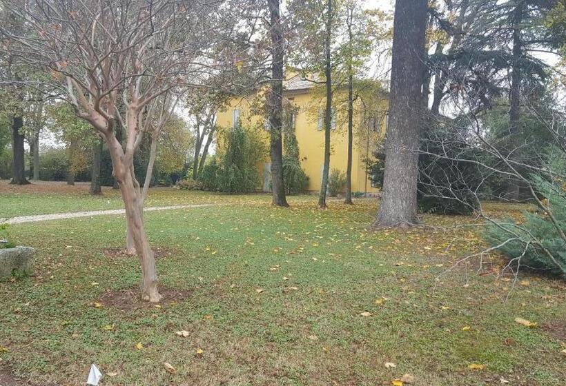 Chambre Standard Lit King Size, Villa Ghia