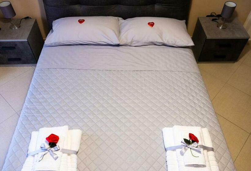 חדר דלוקס, Almi B&b