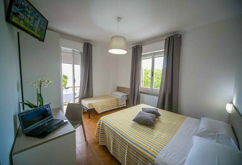 חדר סטנדרט לשלושה, Primo Sole