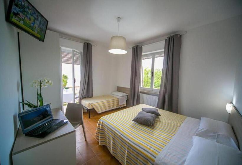 חדר סטנדרט לשלושה, Primo Sole