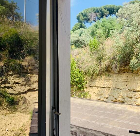 חדר אקונומי, Primo Sole