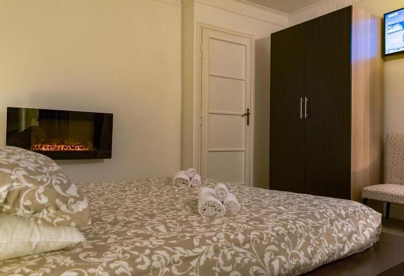 غرفة إقتصادية, Antica Terrazza Frascati