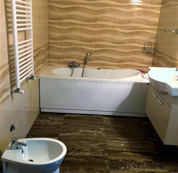 Номер Стандарт с Гидромассажем, Guest House Loriano