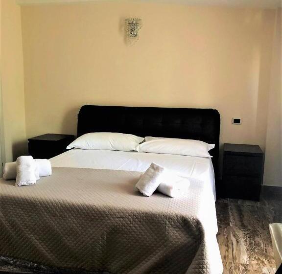 Номер Стандарт с Гидромассажем, Guest House Loriano