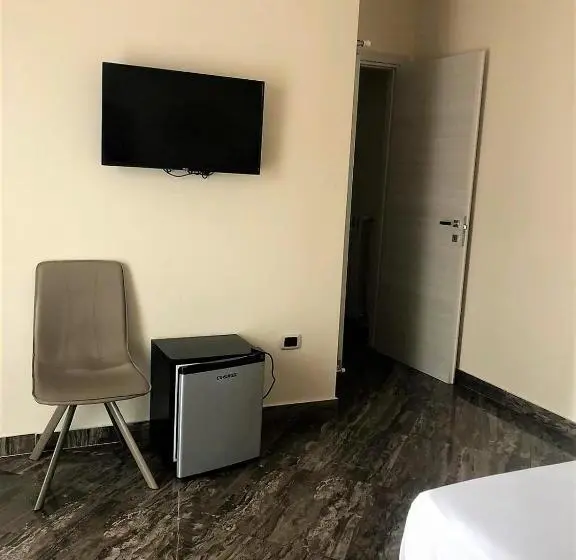 スタンダード４人部屋, Guest House Loriano