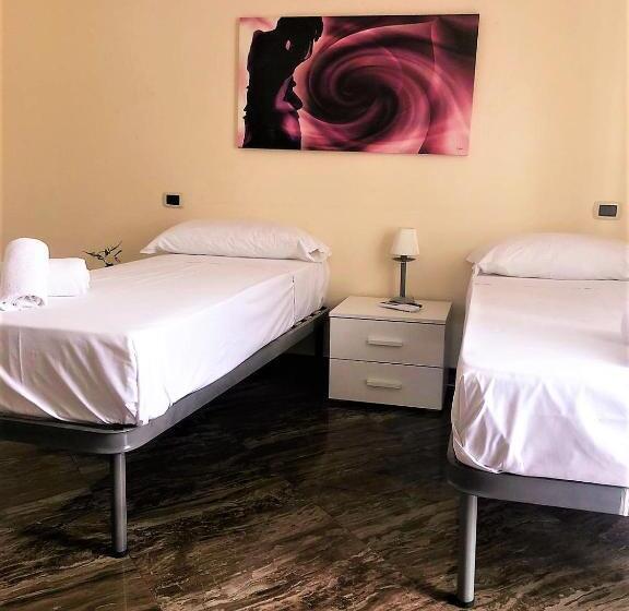 Четырехместный Номер Стандарт, Guest House Loriano