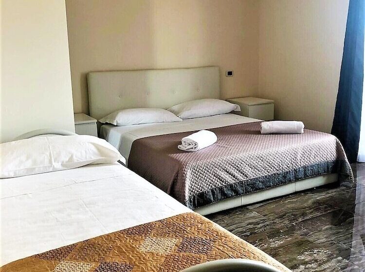 Трехместный Номер Deluxe, Guest House Loriano