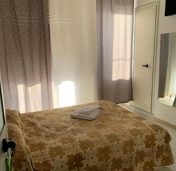 חדר דלוקס נוף לים, Villa Belvedere