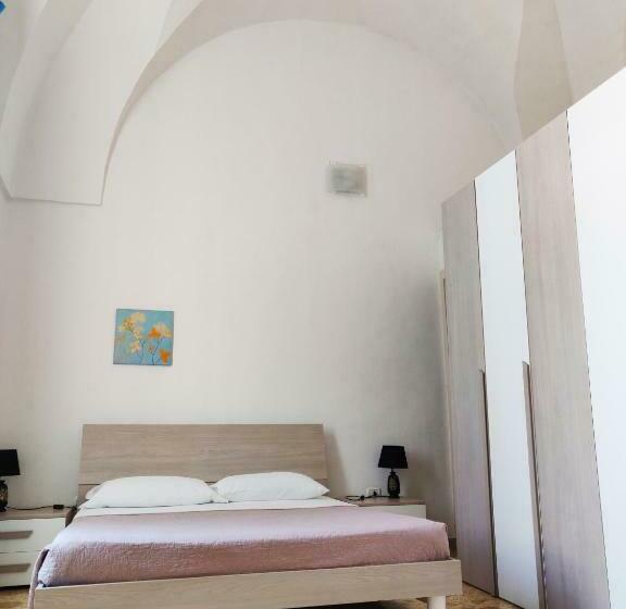 اتاق خانوادگی, Wish Rooms Lecce
