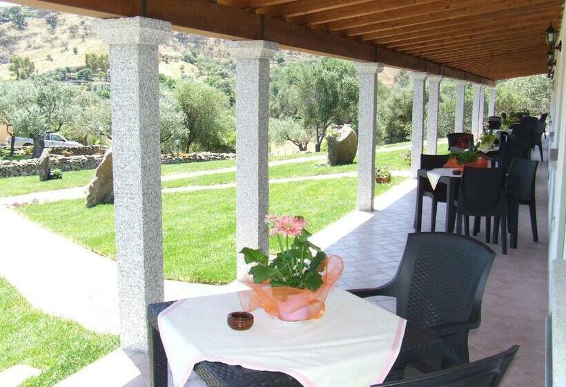 חדר סטנדרט, Agriturismo La Rocca Manna