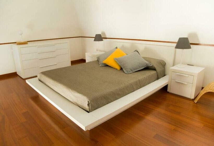 חדר סופריור, Acqua Cotta