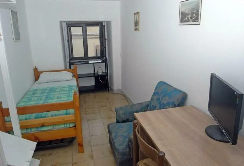 اتاق استاندارد یک نفره, Ag Home Adragna