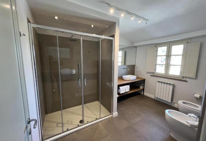 디럭스 룸 킹사이즈 침대, Corteviva Boutique B&b