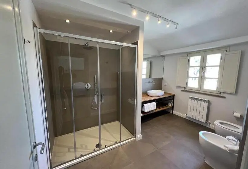 اتاق سوپریور با تخت بزرگ, Corteviva Boutique B&b
