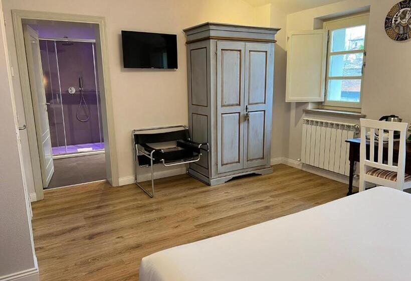 디럭스 룸 킹사이즈 침대, Corteviva Boutique B&b