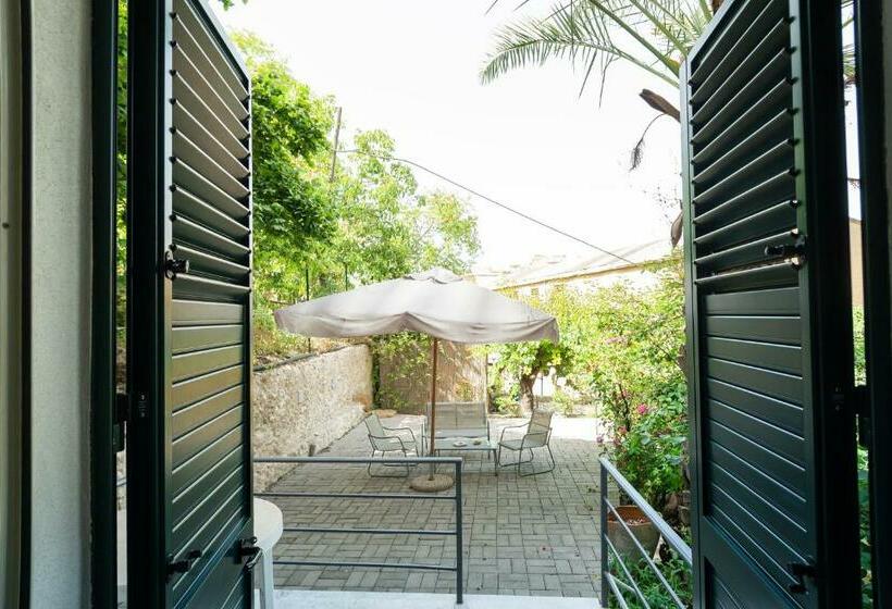 اتاق استاندارد, Al Qatta Bed & Breakfast