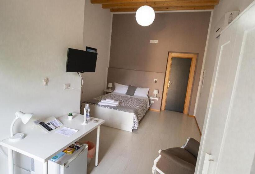 Номер Стандарт Вид на Сад, Al Qatta Bed & Breakfast