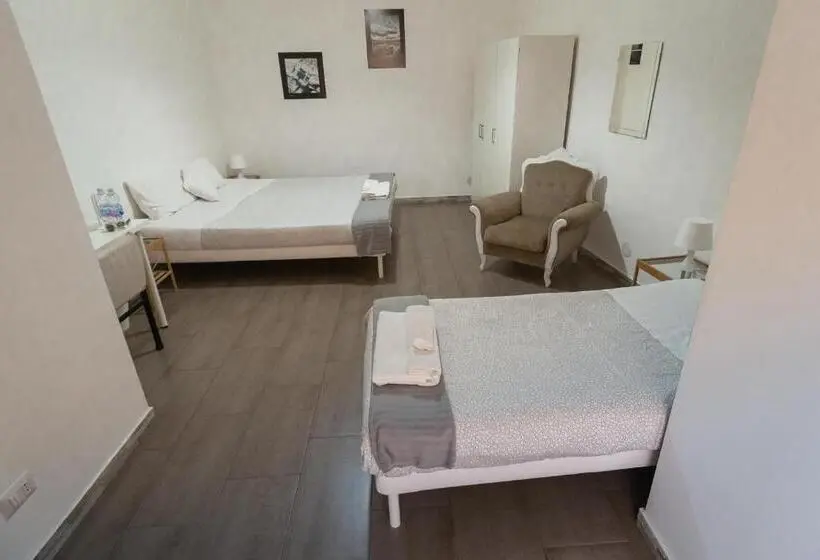 スタンダード４人部屋, Al Qatta Bed & Breakfast