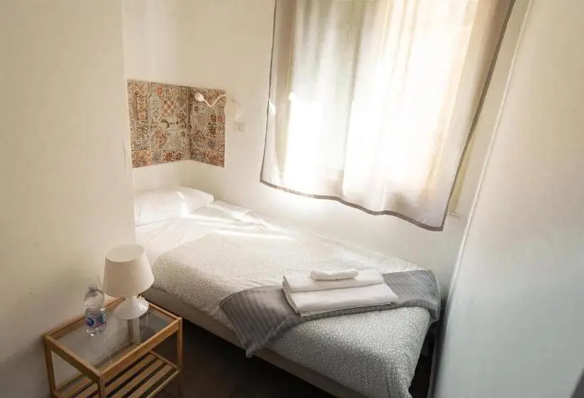 スタンダード４人部屋, Al Qatta Bed & Breakfast