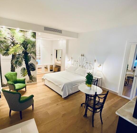 اتاق لوکس, B&b Al Vico