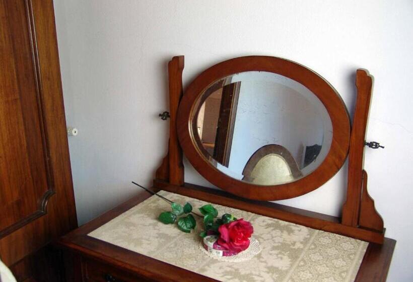 חדר סטנדרט עם ג'קוזי, Casa Vacanze Cascina Campagnola