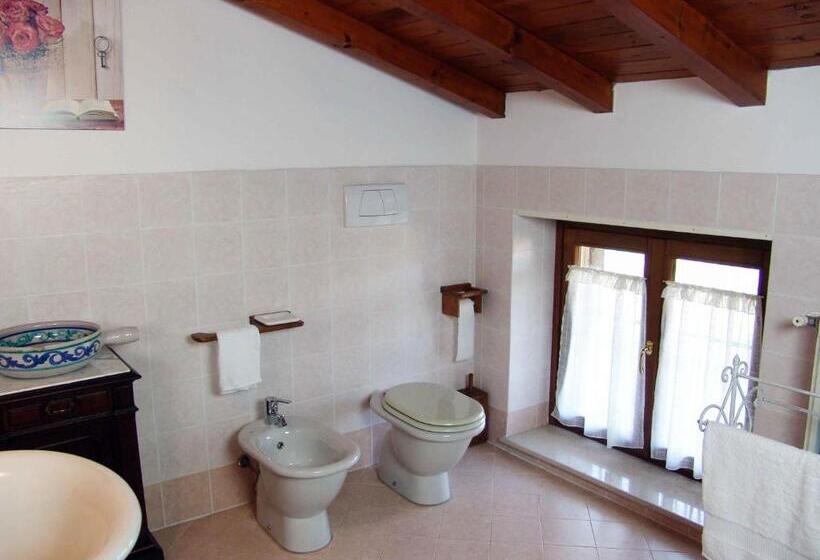 חדר סטנדרט עם ג'קוזי, Casa Vacanze Cascina Campagnola