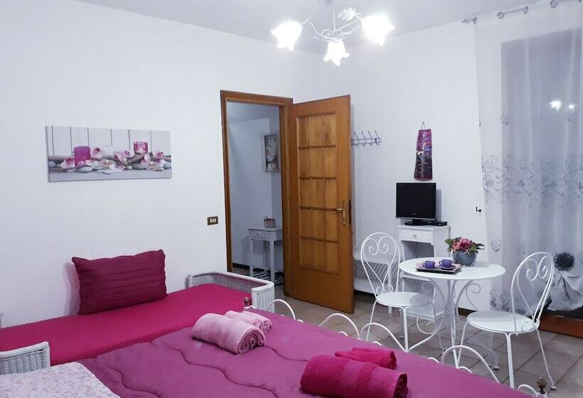 חדר קלאסי עם נוף לגינה, Villetta Orchidea