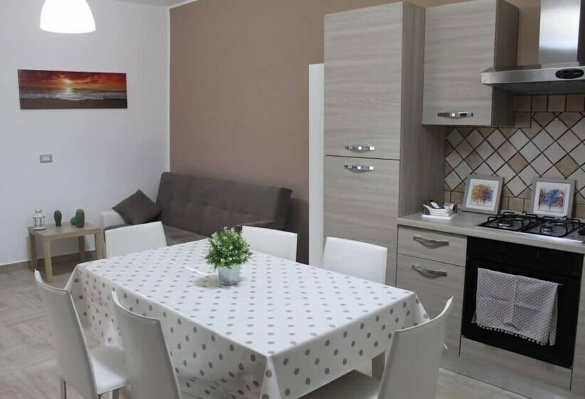 スタンダードトリプルルーム, Affittacamere La Traversa