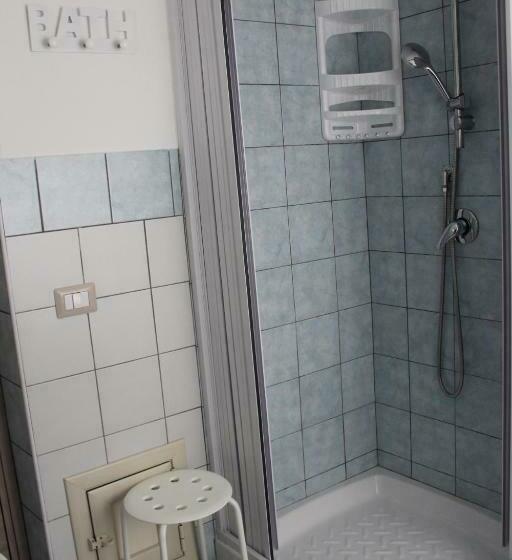 スタンダードトリプルルーム, Affittacamere La Traversa