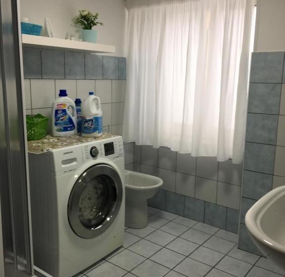 スタンダードトリプルルーム, Affittacamere La Traversa