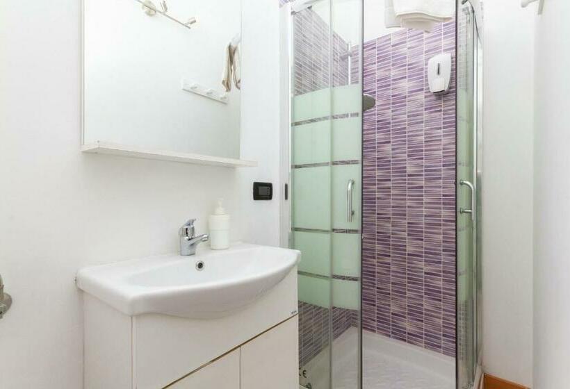 غرفة قياسية رباعية, Affittacamere Grugliasco Ressia